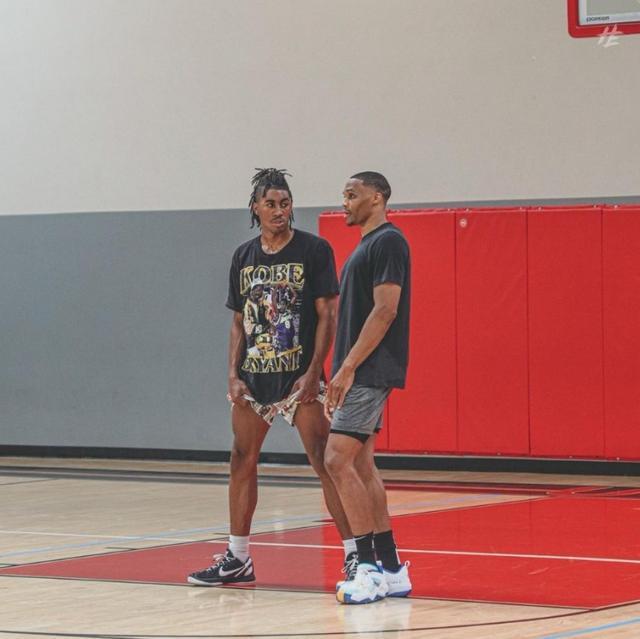 强势开局 强势开局