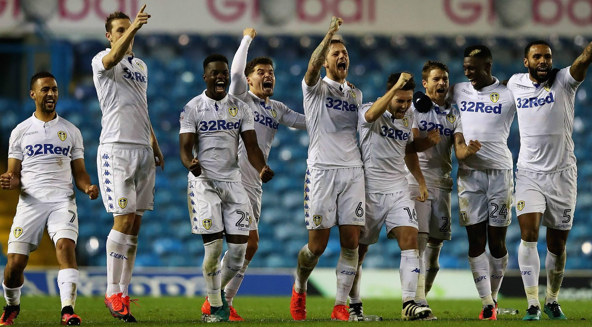 球场上腾起 球场上腾起